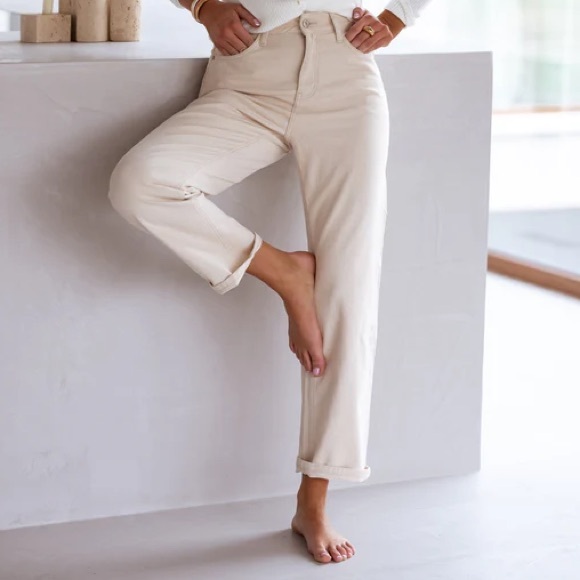 Ecru / Off White High Waisted Straight Leg Jeans - Picture 3 of 4